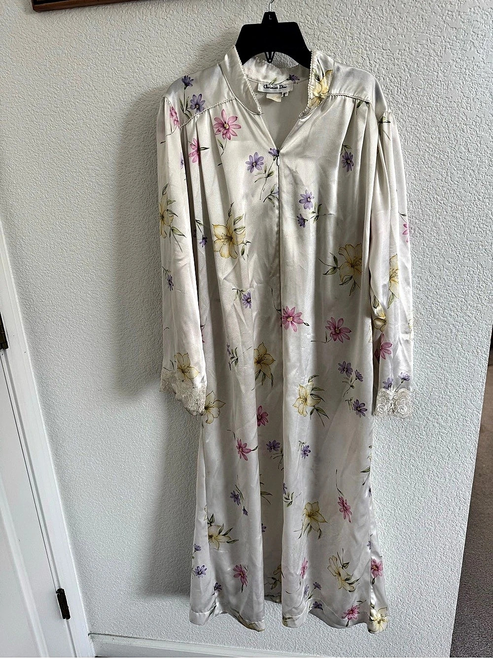 Christian Dior Floral Robe White & Pink Like New size XS